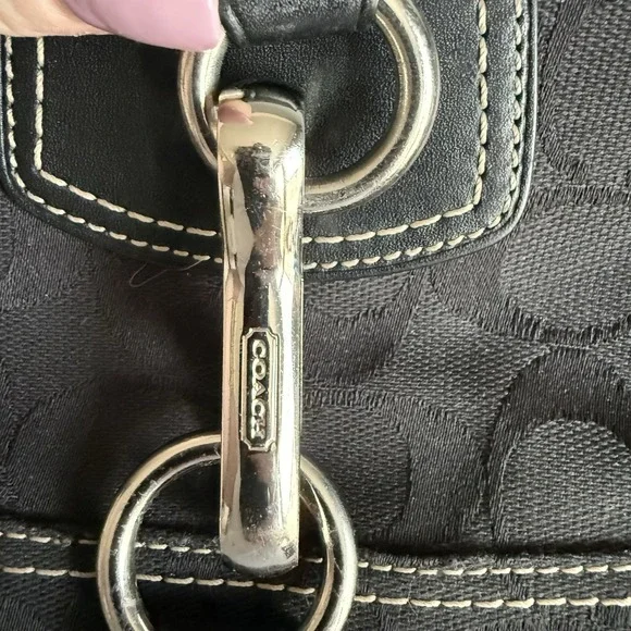 Vintage Coach Mini Black Signature C Hampton Hobo Clip Shoulder Hand Bag Purse - Picture 6 of 13